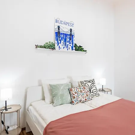 Apartment Very - Stylish - Large With Ac *