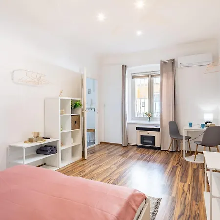 Apartment Very - Stylish - Large With Ac Budapest
